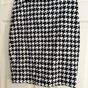 The Limited Black and White Pencil Skirt Knee-Length Work